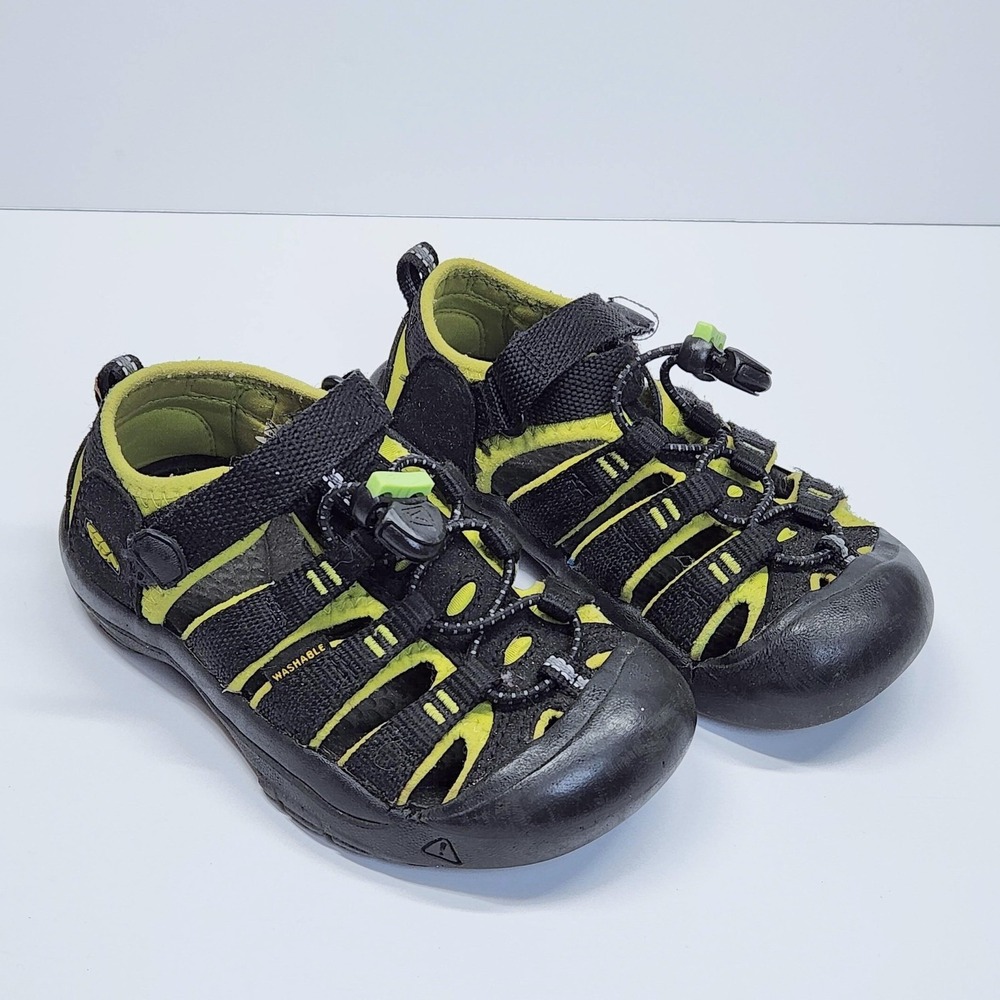 KEEN Sandals Little Kids Size 11 Black Green Closed Toe Fisherman Water Hiking
